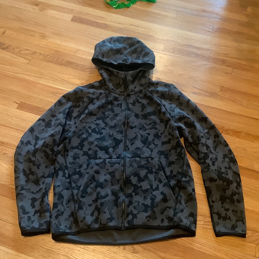 Camo Nike Full Zip Up- M